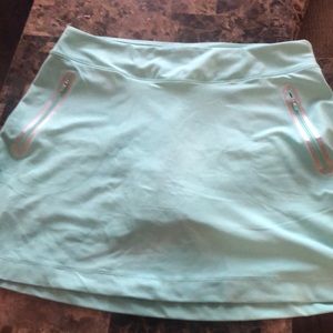 Teal Nike women’s skirt